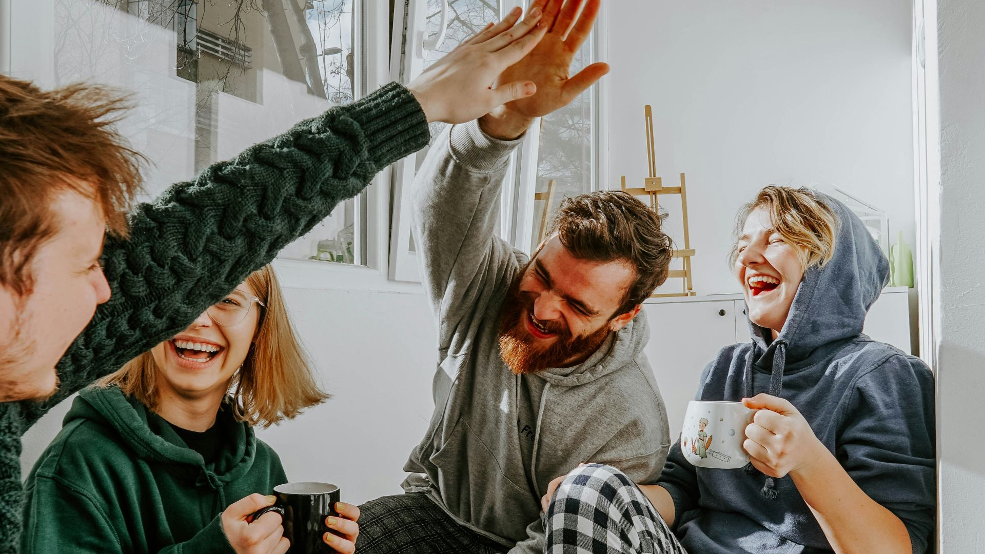 13. Ils ne te mettent en avant qu'en public