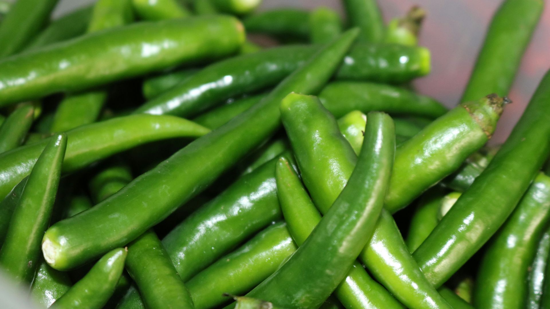 6. Piments serrano