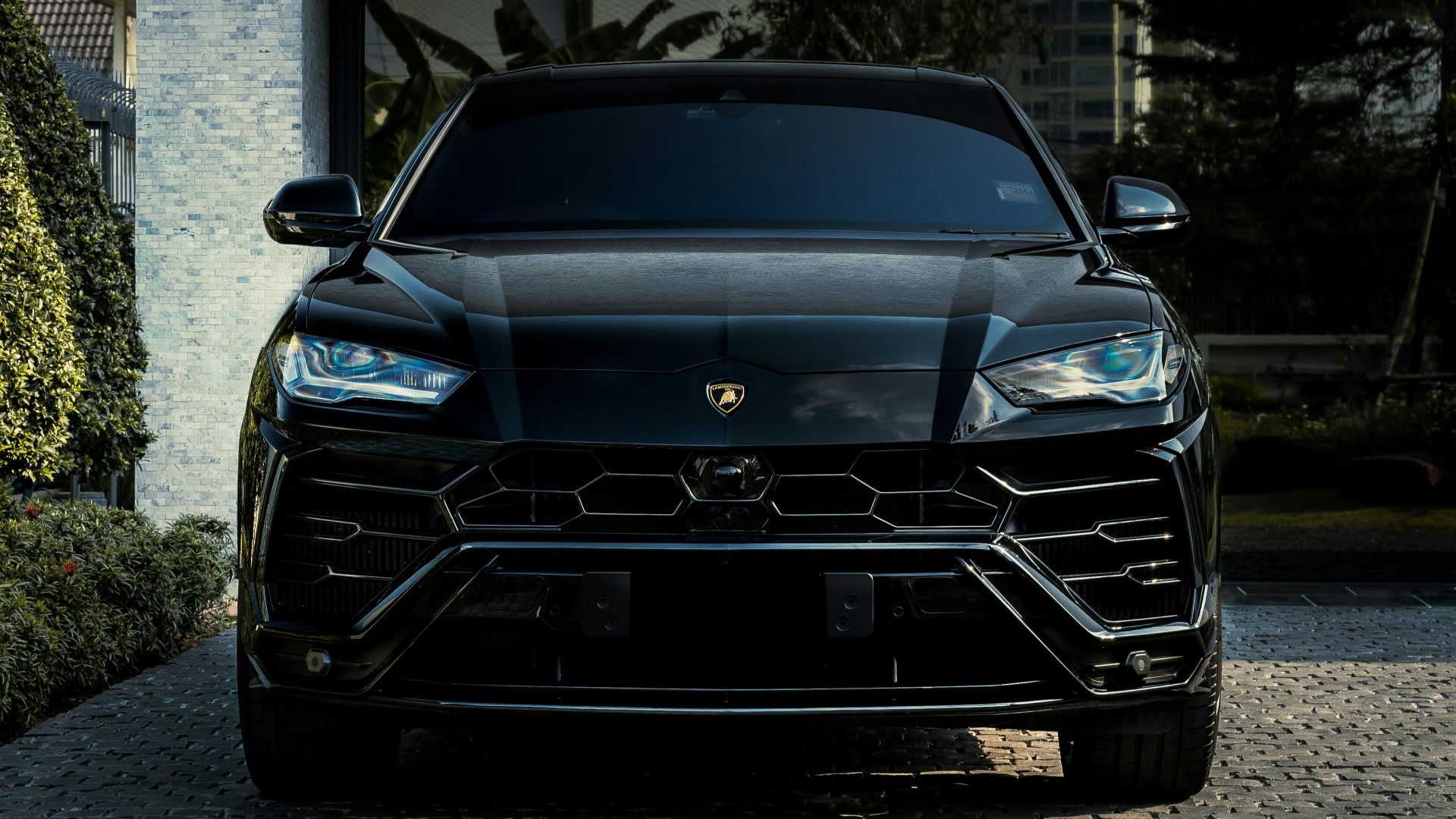 19. Lamborghini Urus