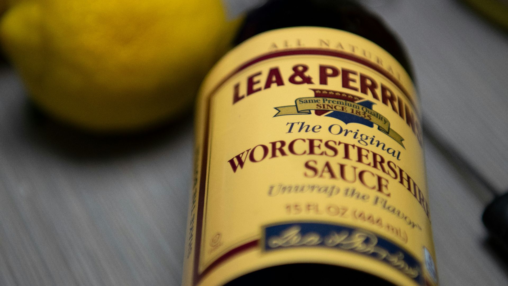8. Sauce Worcestershire