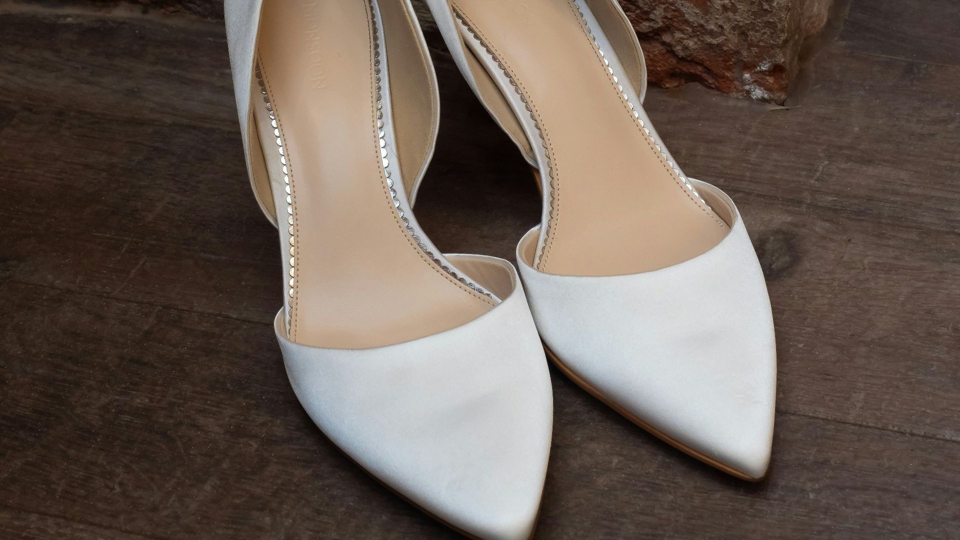 18. Ballerines ou escarpins à bout pointu
