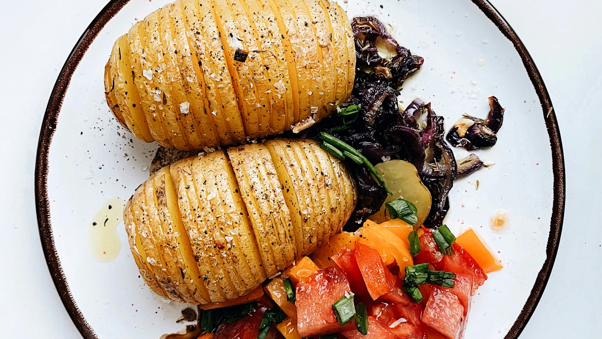 1. Les descriptions des plats peuvent être vagues