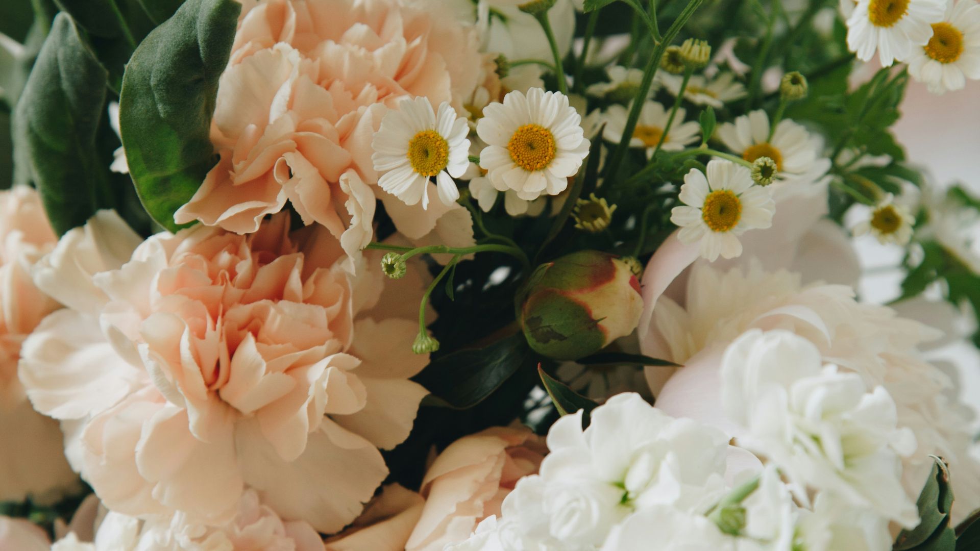 5. Les frais liés aux fleurs peuvent être plus élevés