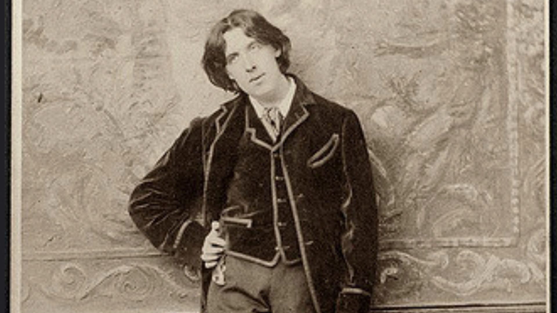 16. Oscar Wilde