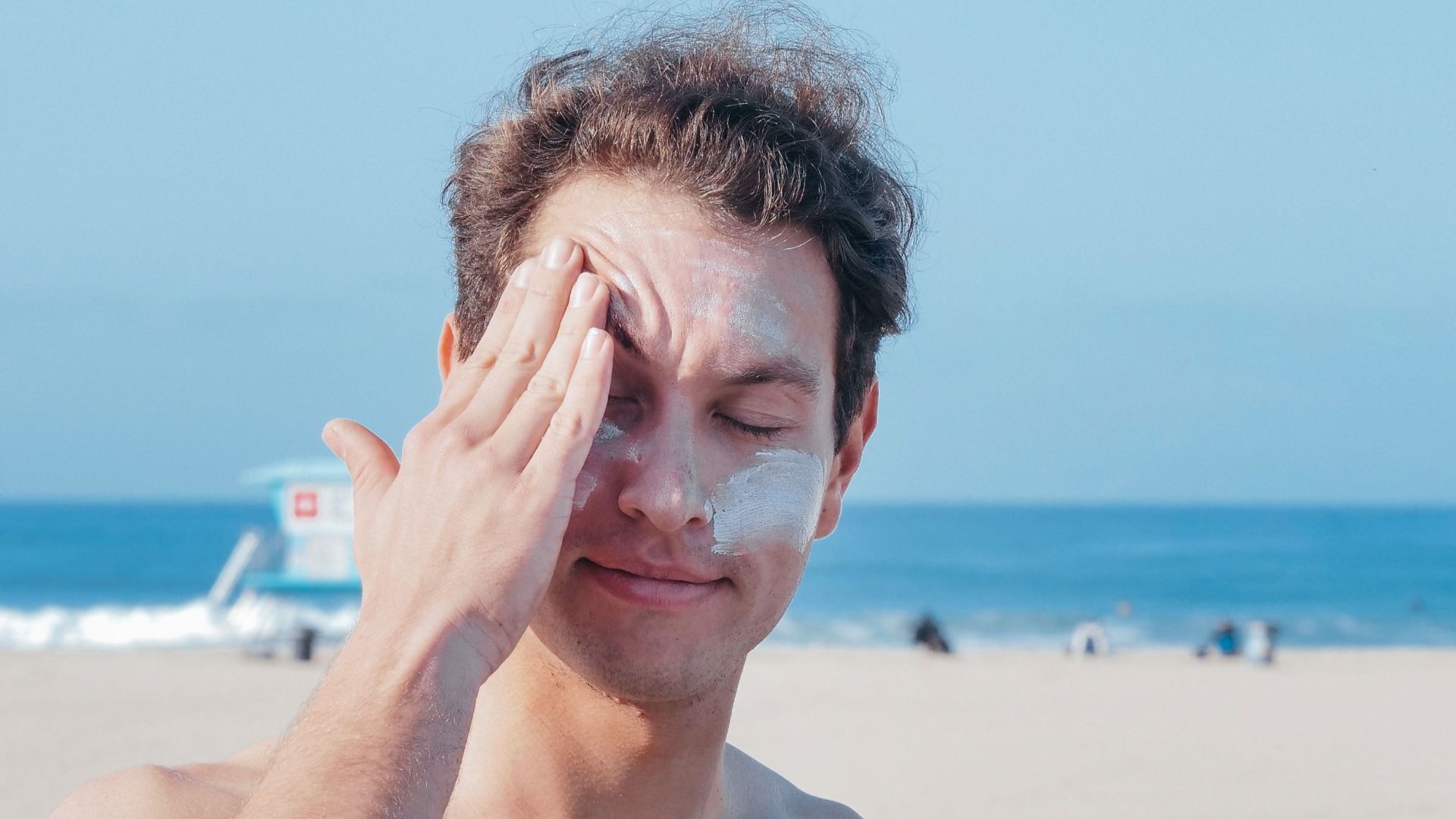 4. La crème solaire aide la peau à mieux vieillir
