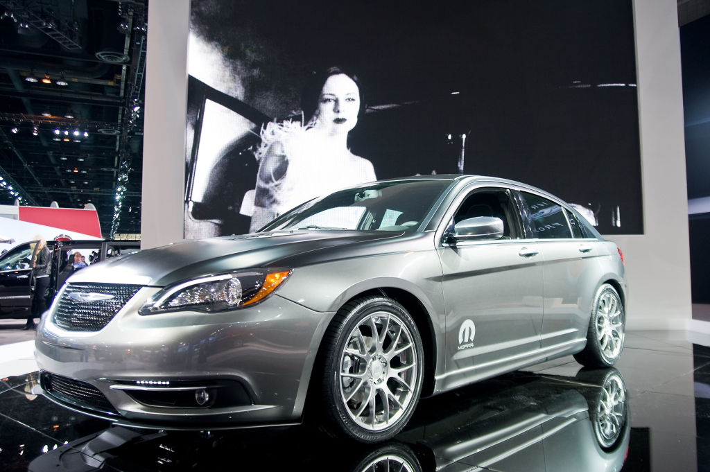Chrysler 200