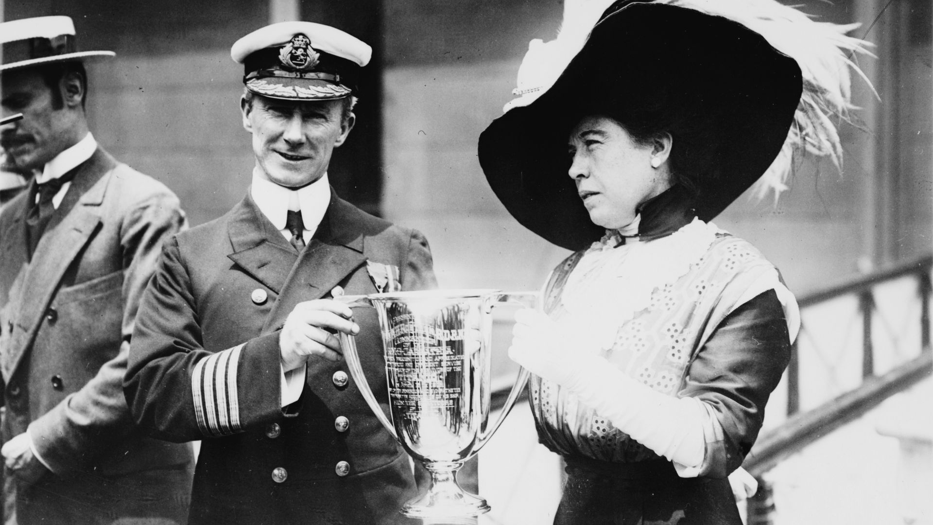 18. « Molly Brown, l'insubmersible »