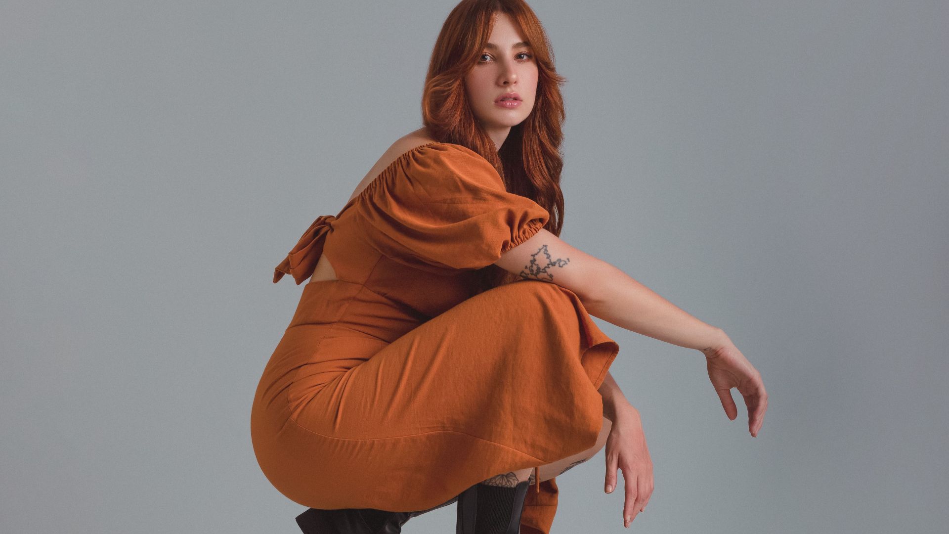 8. Une robe mi-longue
