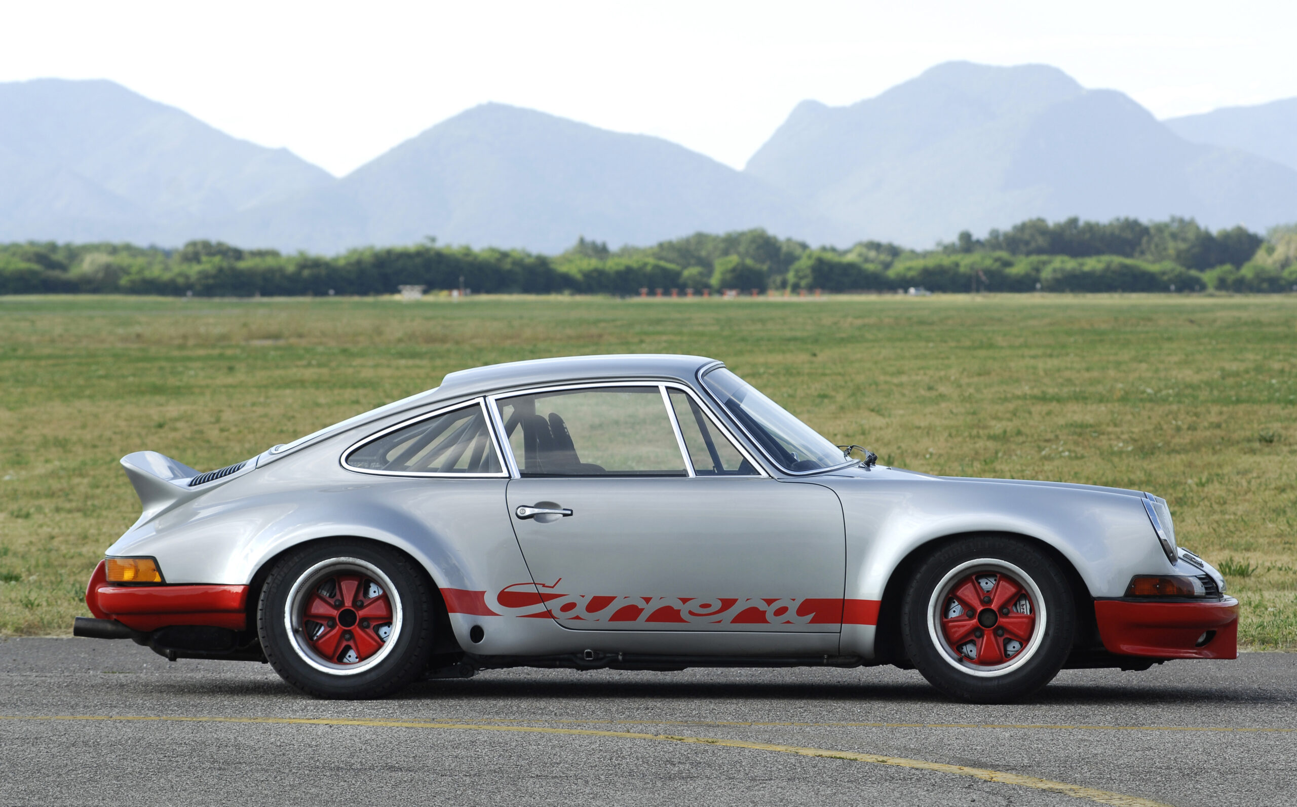 Porsche 911 RSR