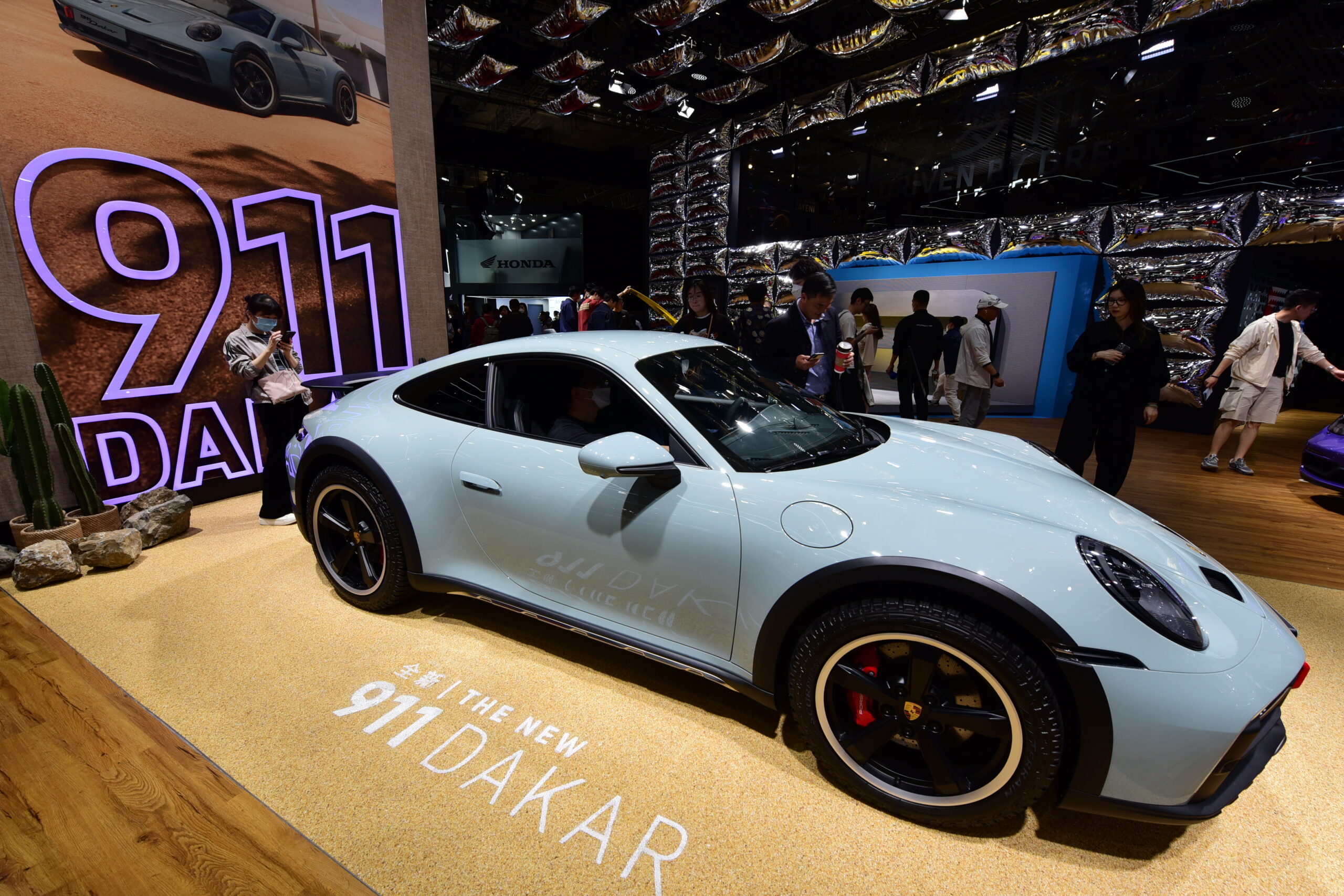 Porsche 911 Dakar