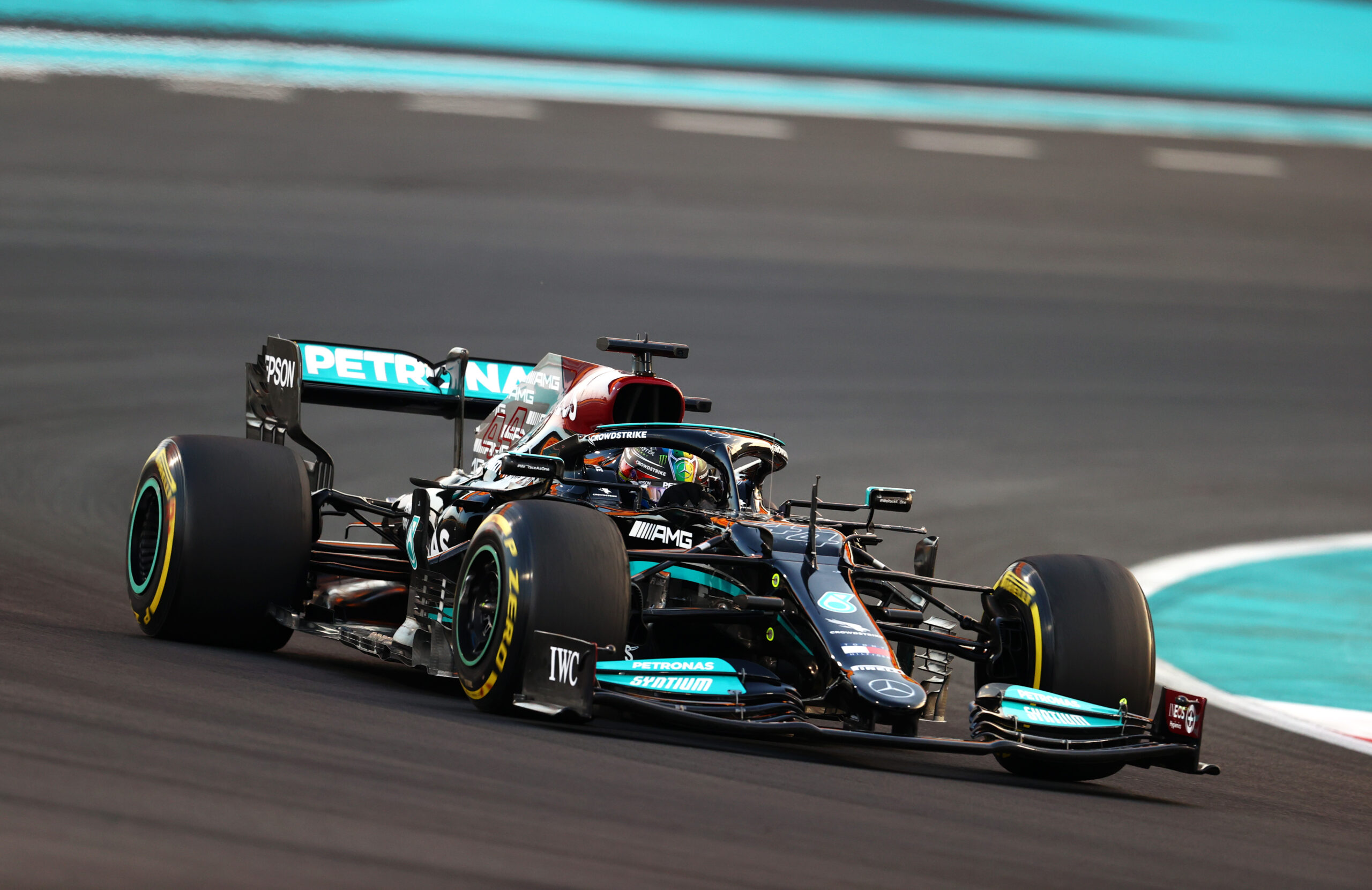 Mercedes W12 (2021)
