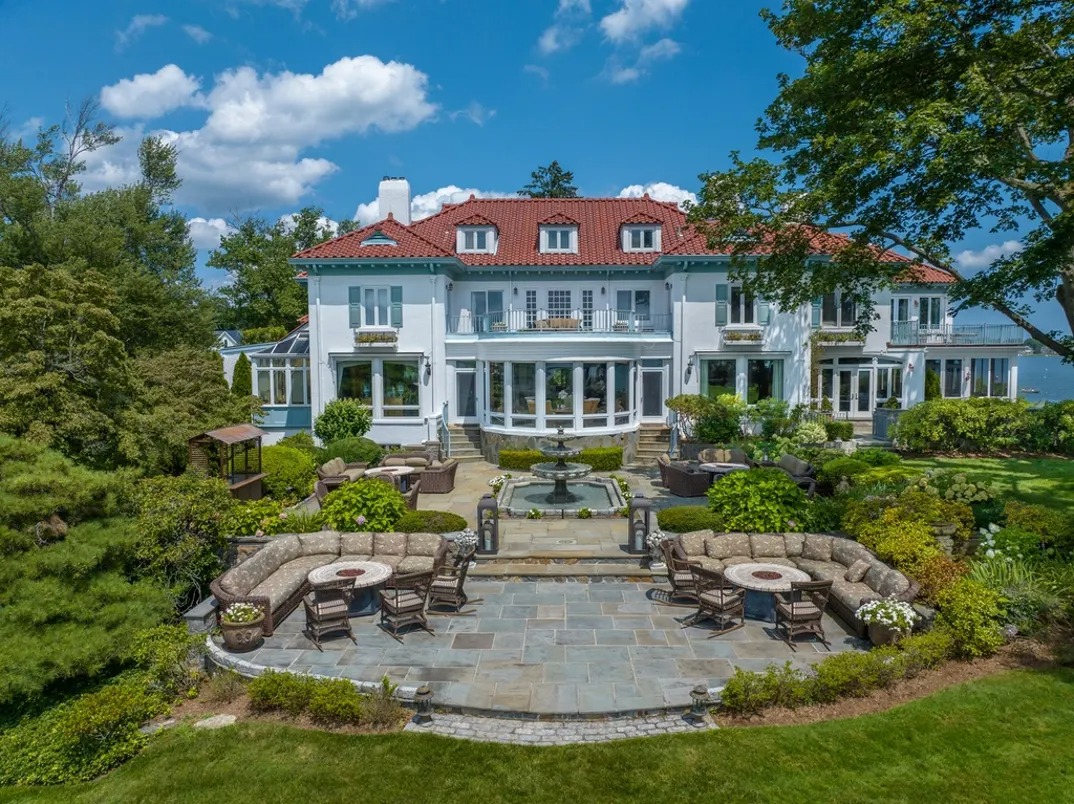 Private panoramic terrace