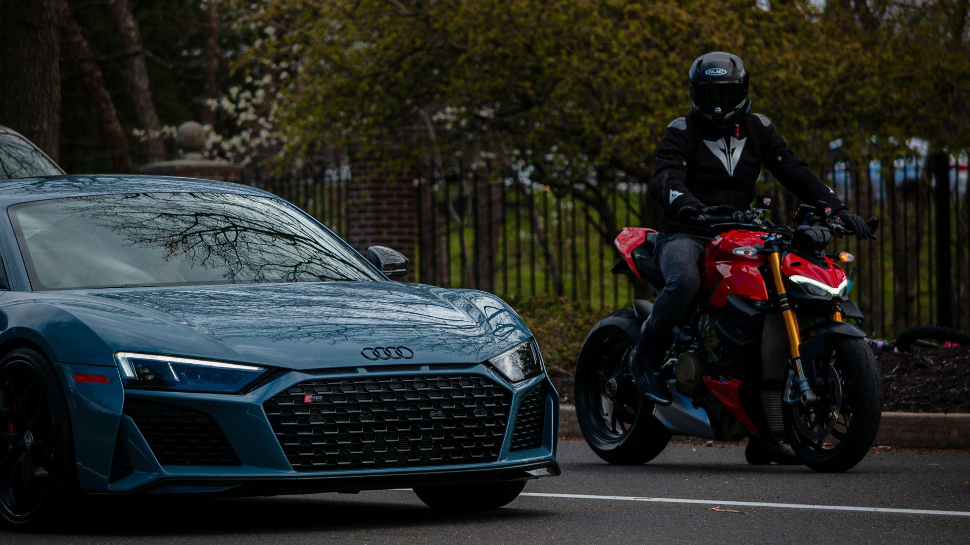 12. Lorsque vous dépassez des cyclistes ou des motocyclistes
