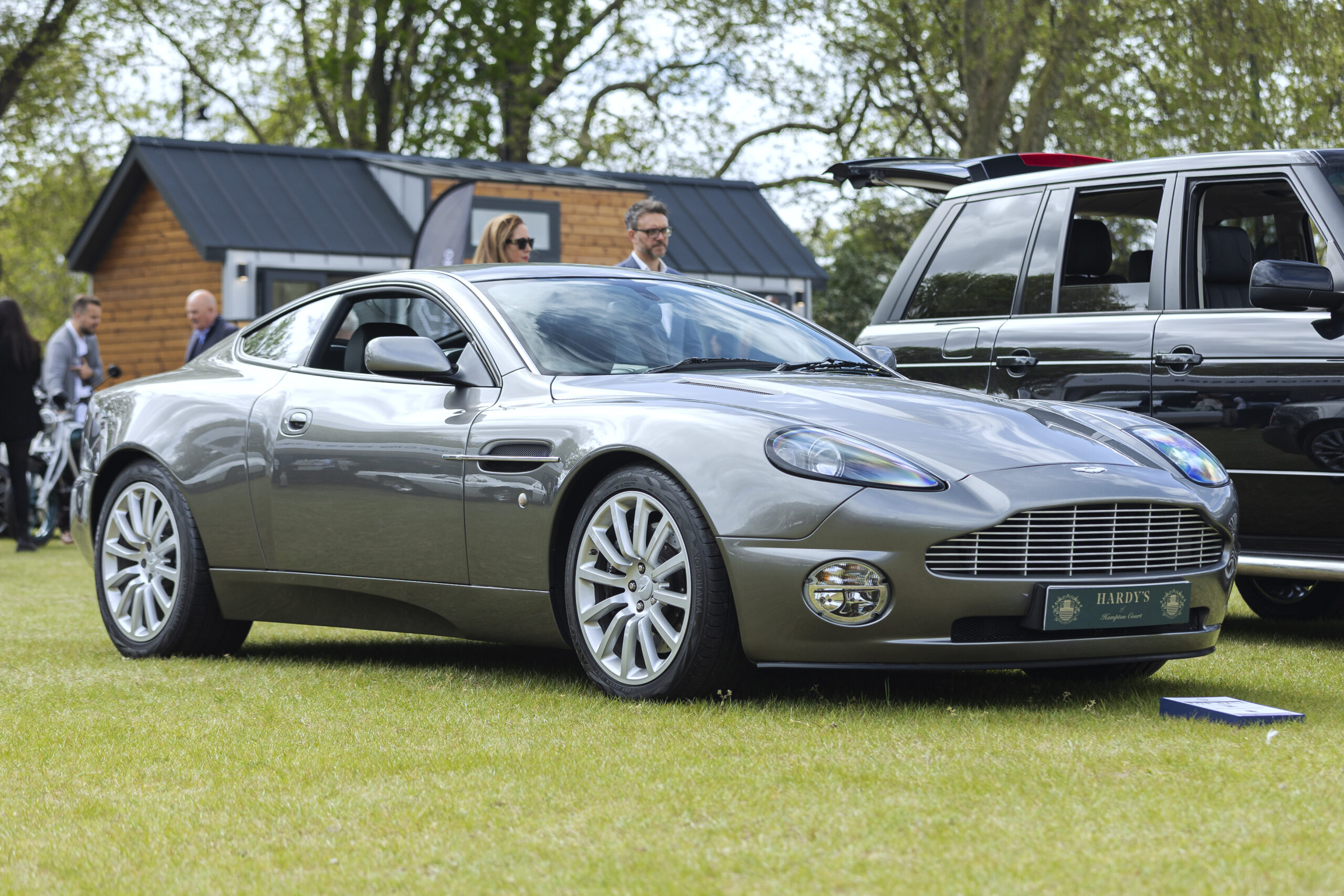 Aston Martin Vanquish