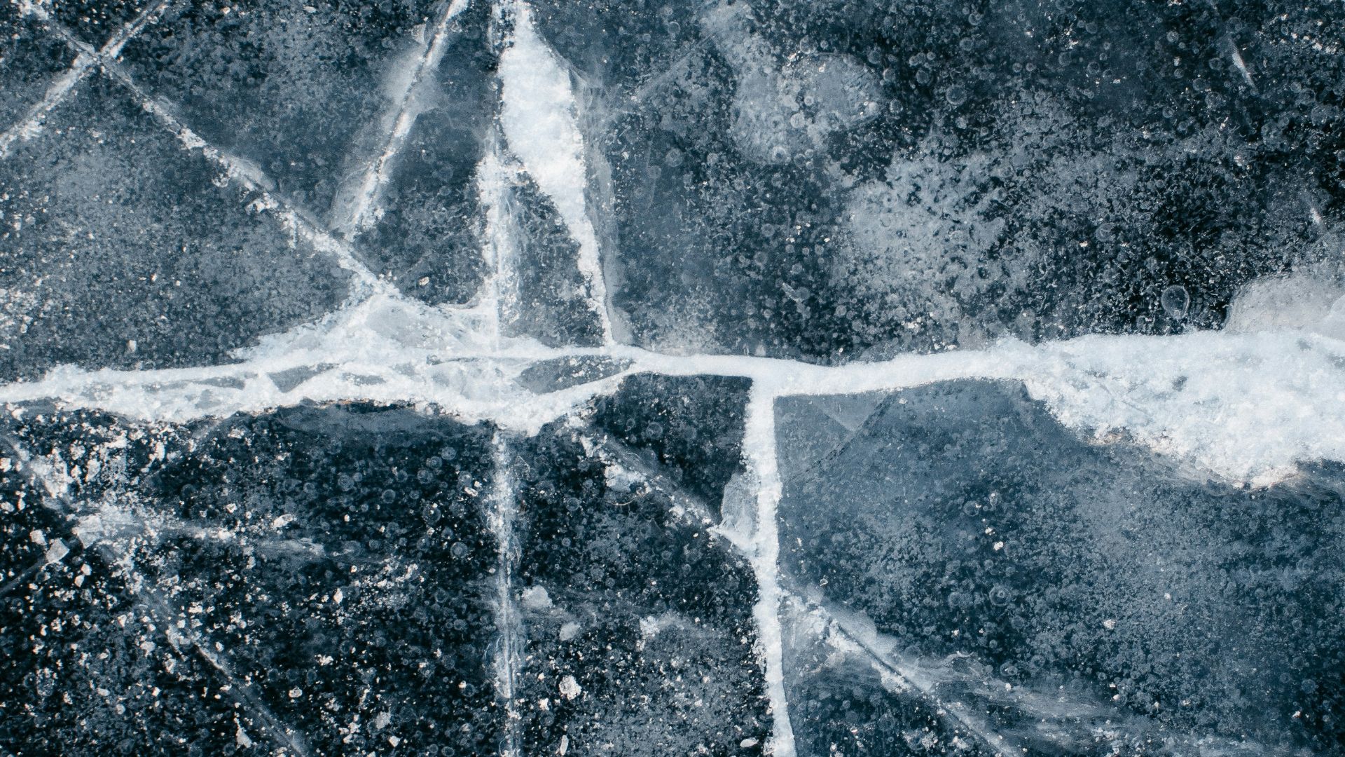 13. Glaçons solides