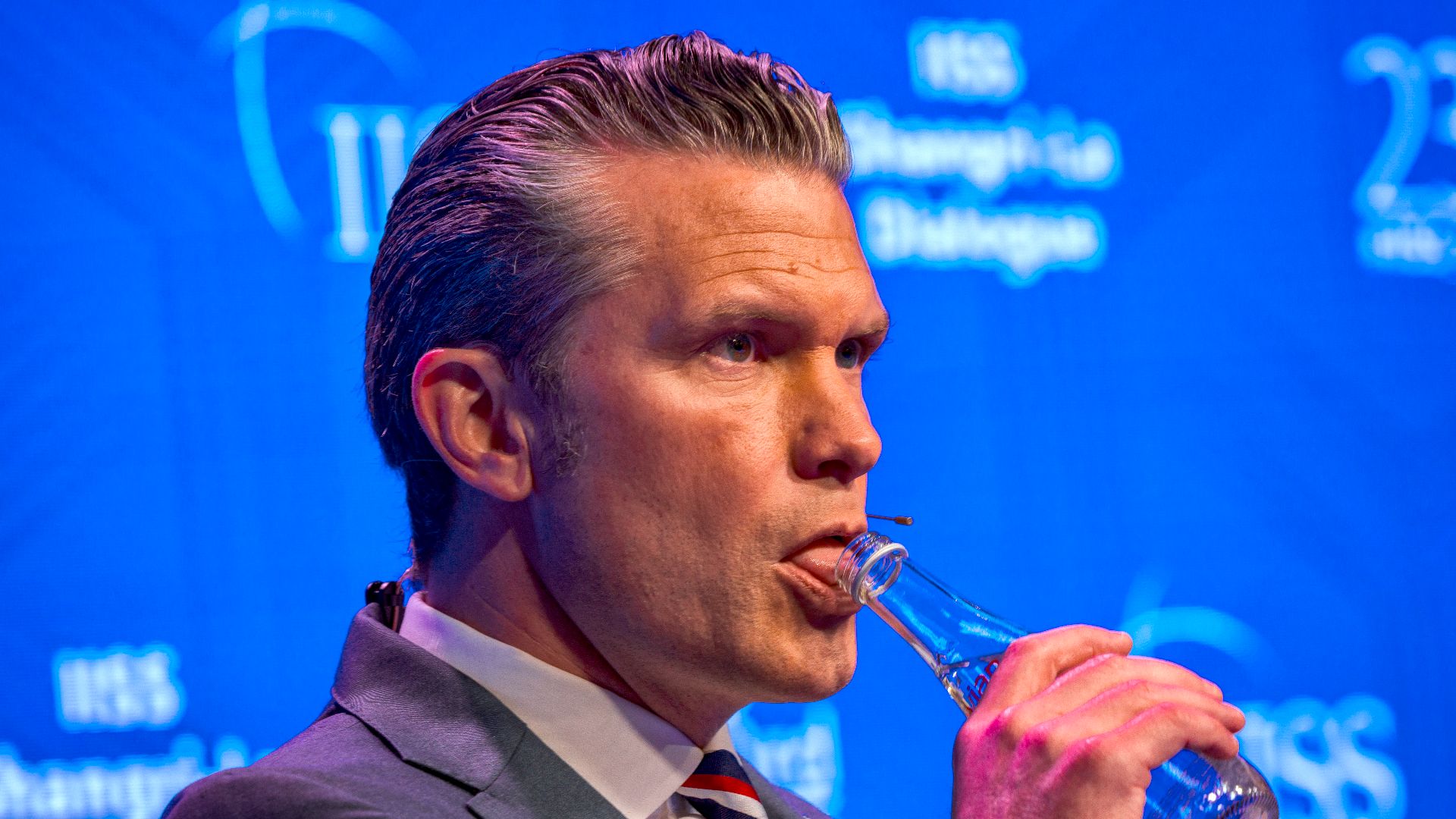 Hegseth Asks Europe to «Do Something»