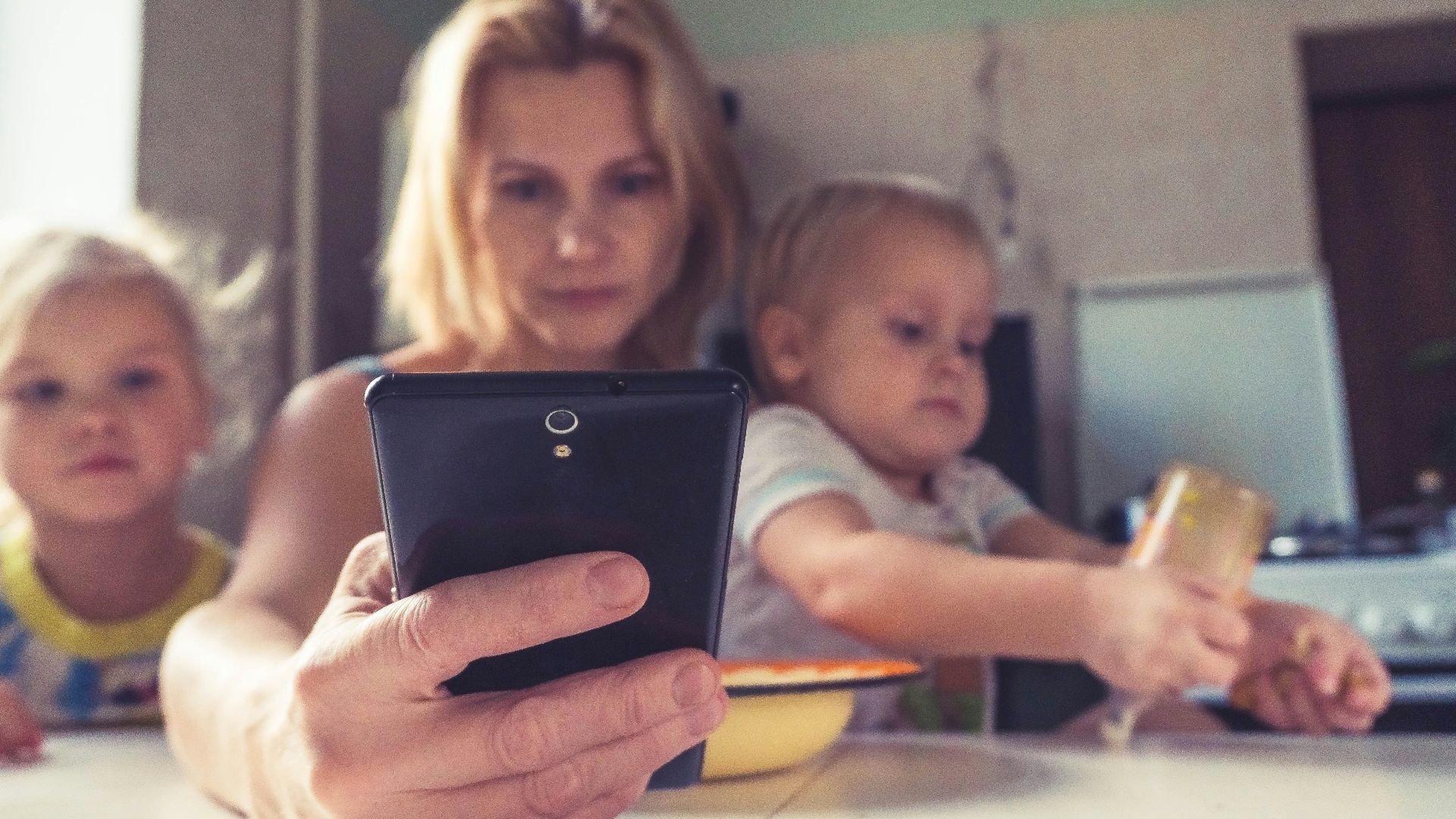 5. Ils protègent la vie privée de leur enfant