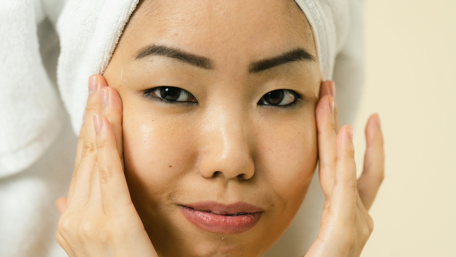 9. Votre peau semble terne ou gonflée