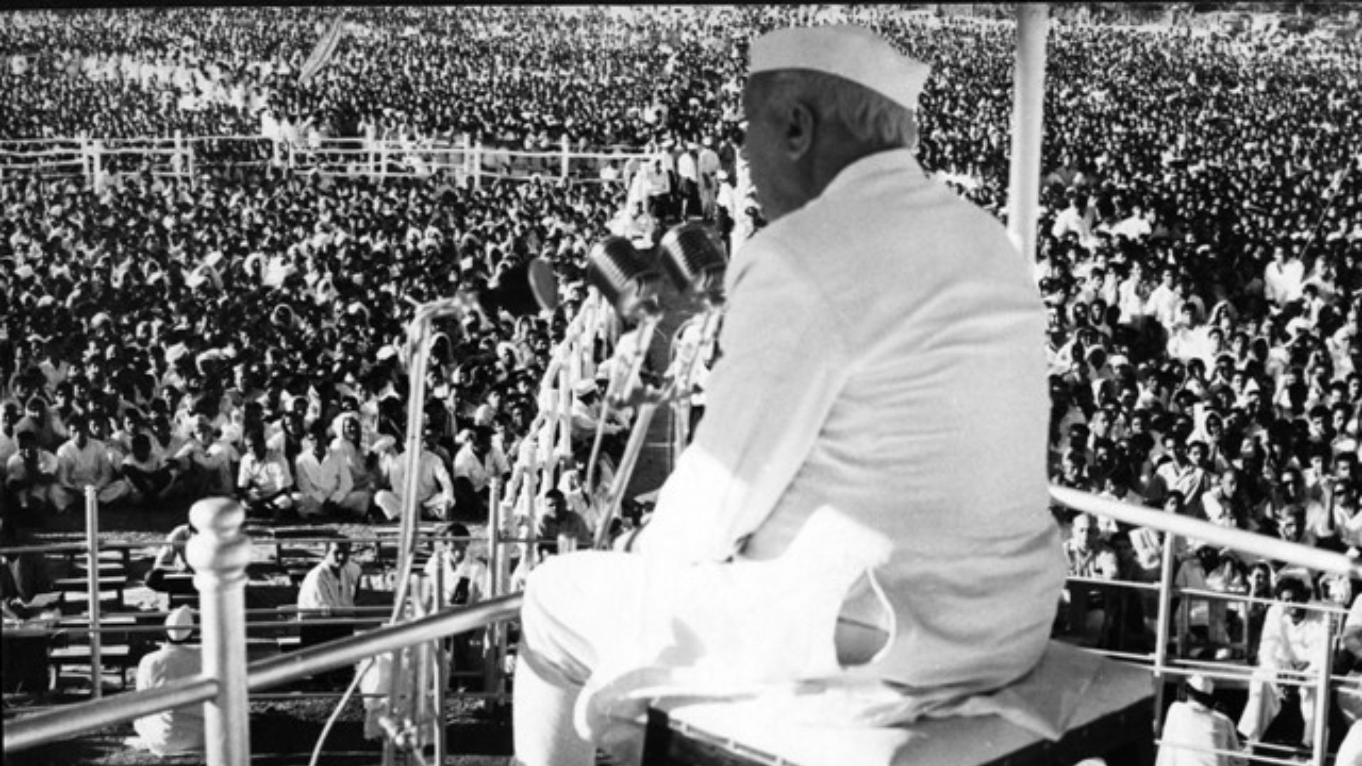 17. Jawaharlal Nehru et Kamala Nehru