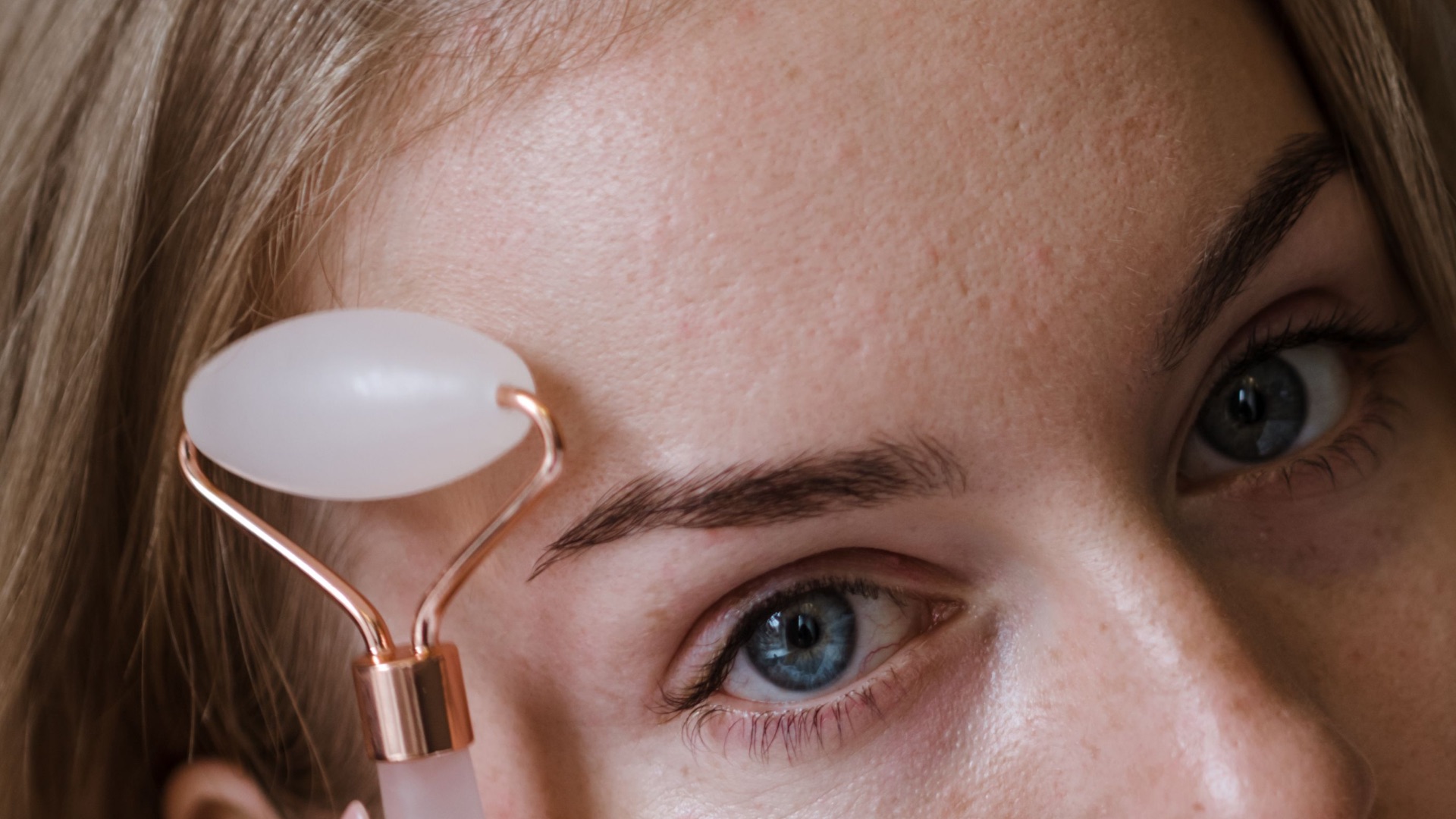 4. Se faire masser régulièrement le visage