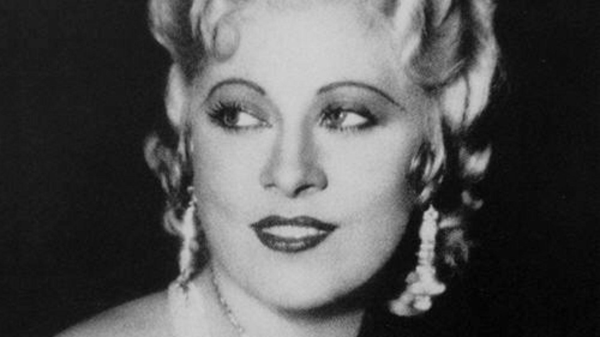 13. Mae West et W.C. Fields