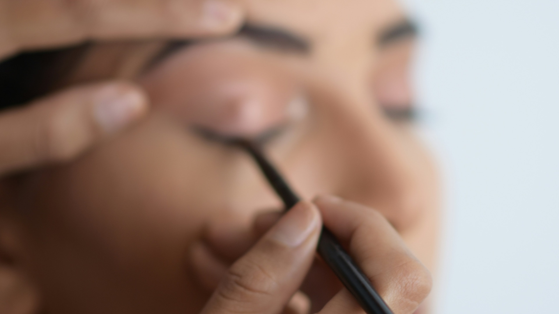 14. Tu regardes des tutoriels sans arrêt