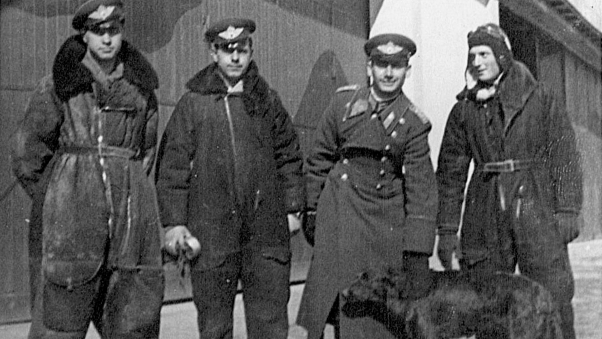 20. La combinaison « Aviator »