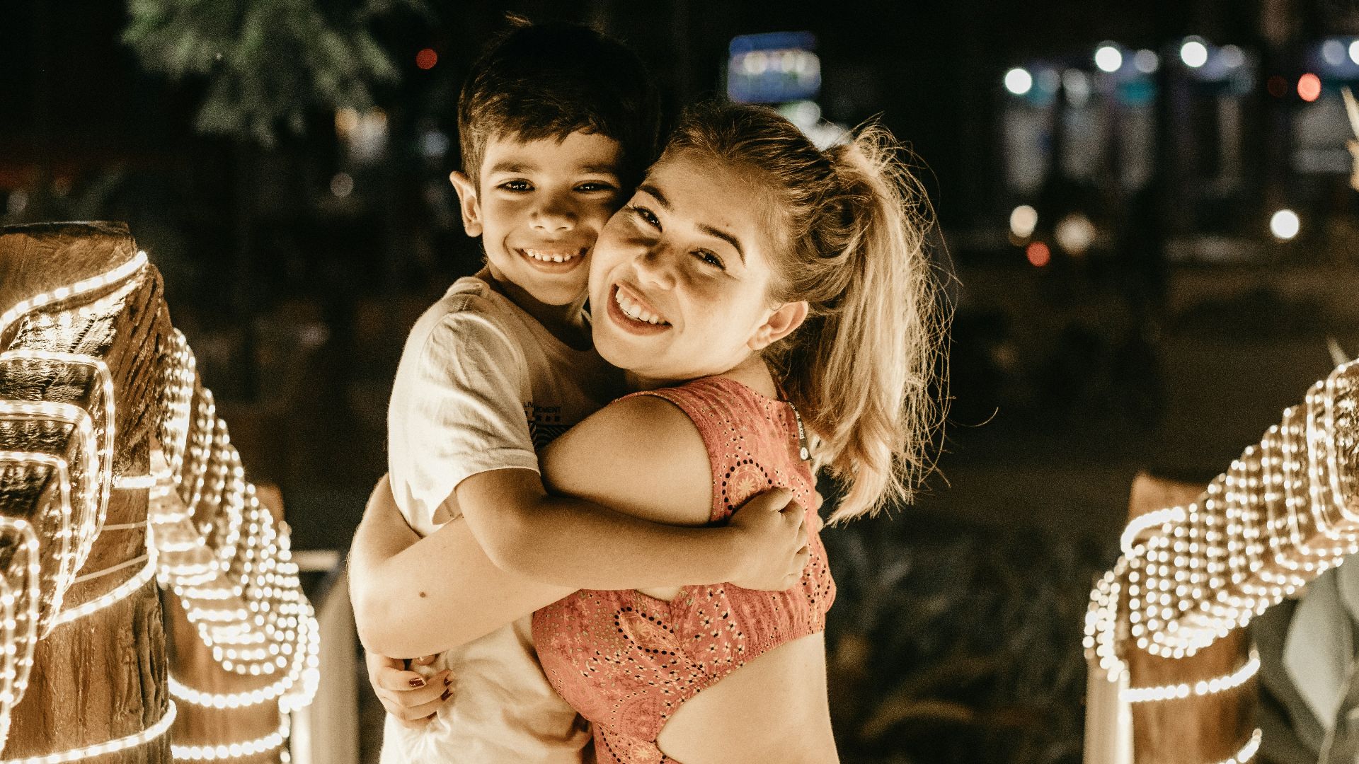 10 raisons pour lesquelles les enfants préfèrent leur maman et 10 raisons pour lesquelles ils préfèrent leur papa