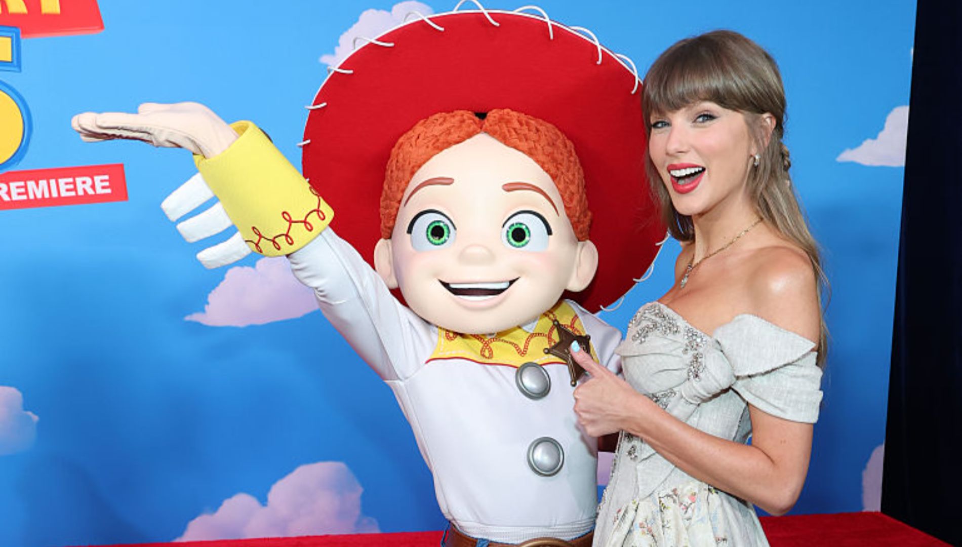 Toy Story 5: A Record-Breaking Debut for Taylor Swift’s Song