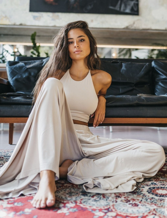 Lightweight, flowing fabrics