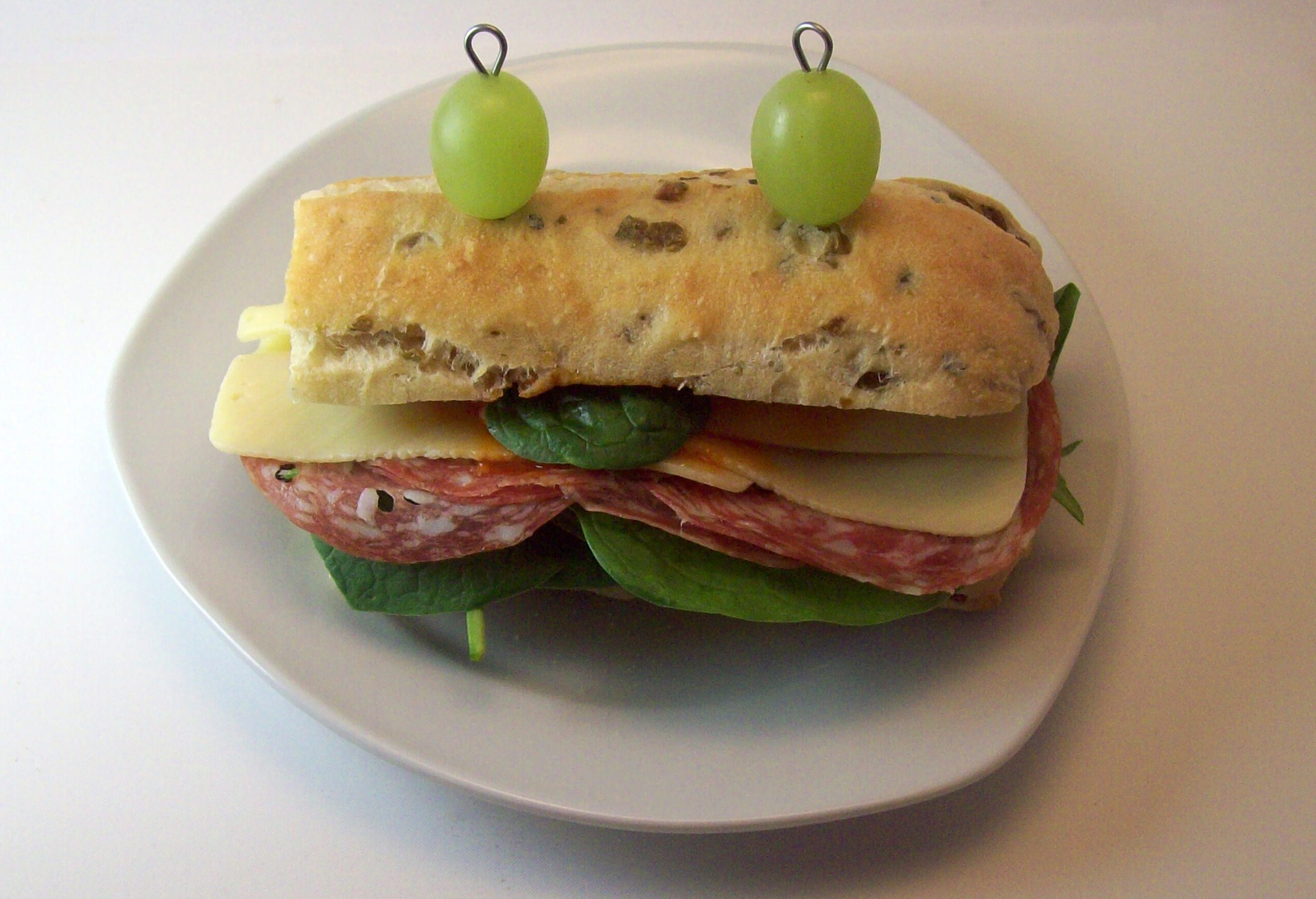 Baguette aux olives farcie façon Deli