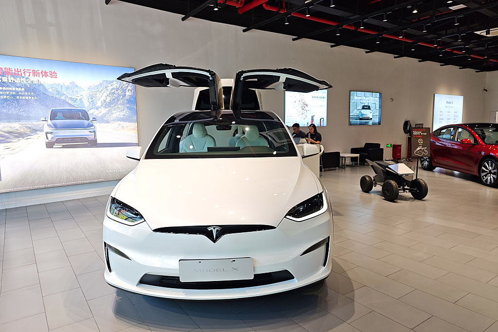 Tesla Model X