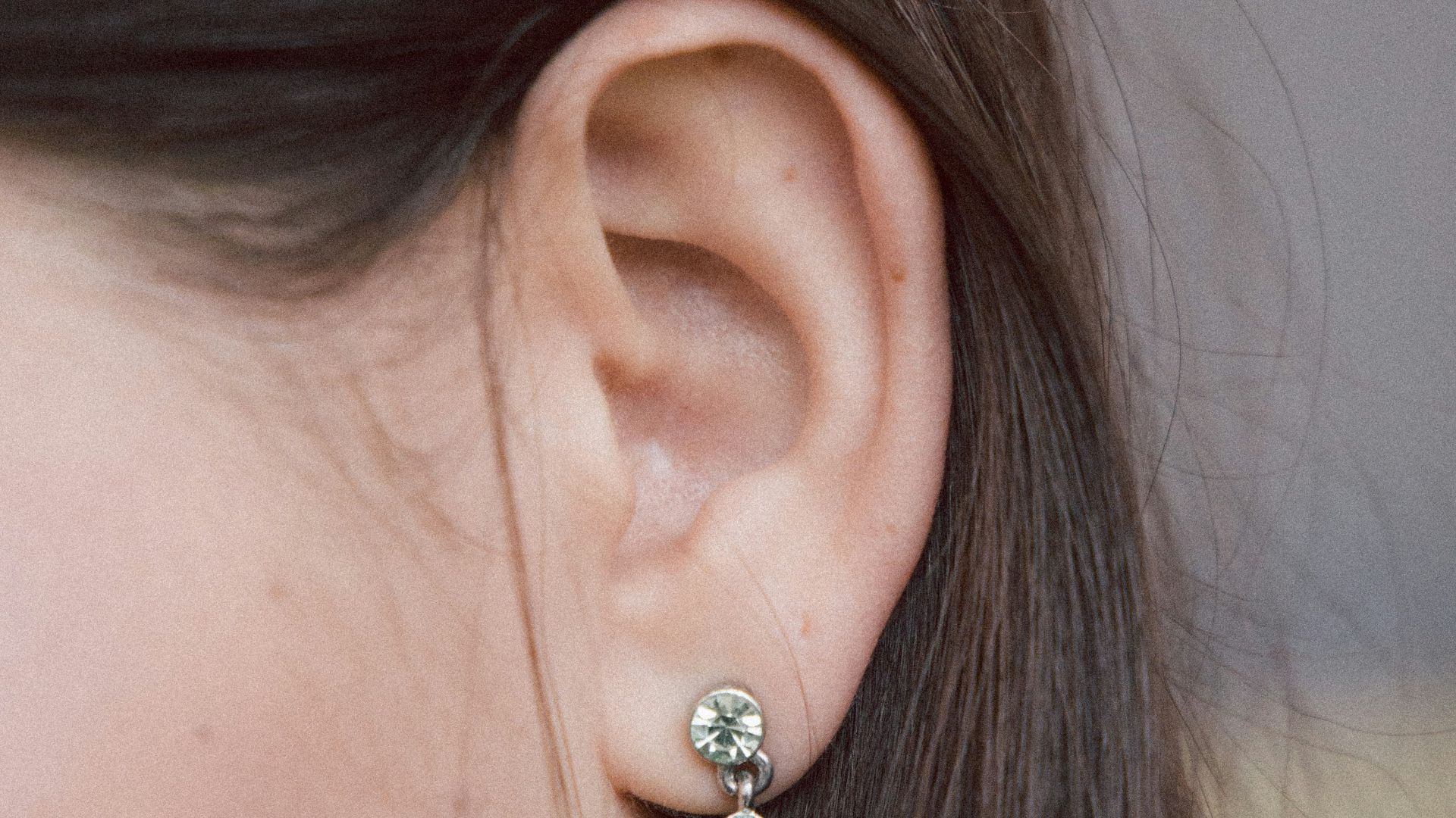 20. Oreilles symétriques