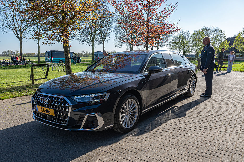 Audi A8