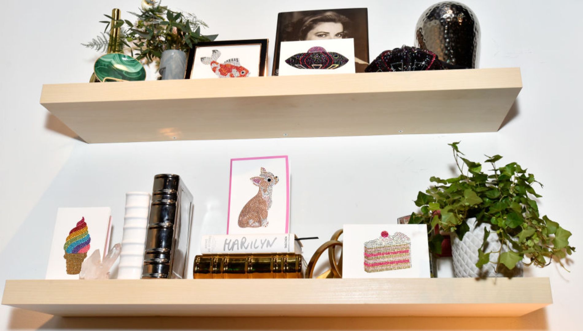 Floating shelves