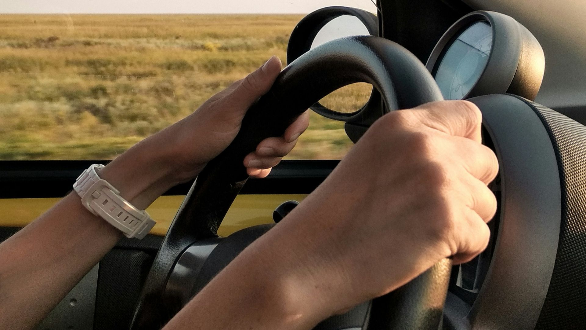 2. Vérifiez si la voiture roule bien droit