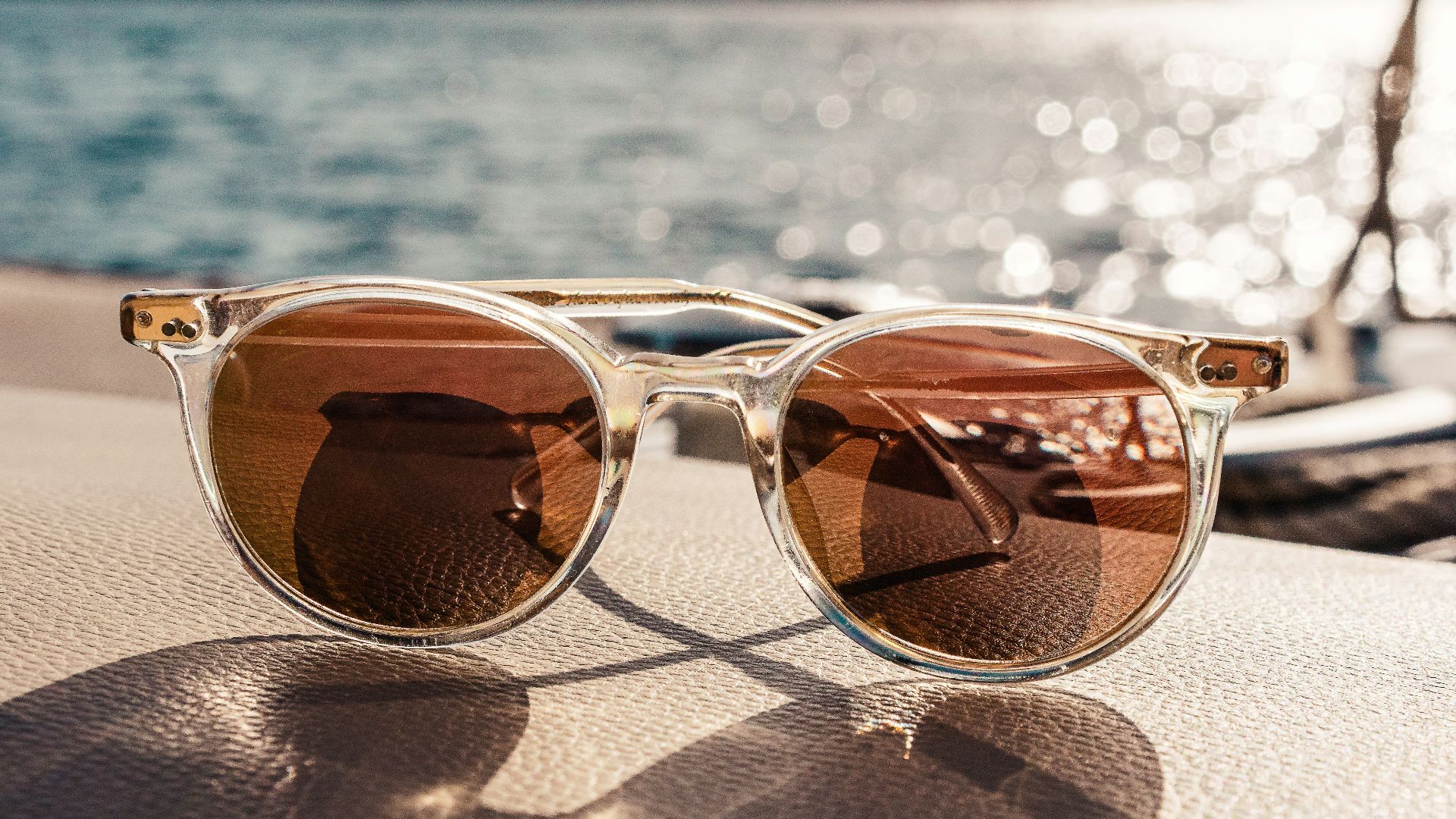 12. Choisissez des lunettes de soleil adaptées à votre visage