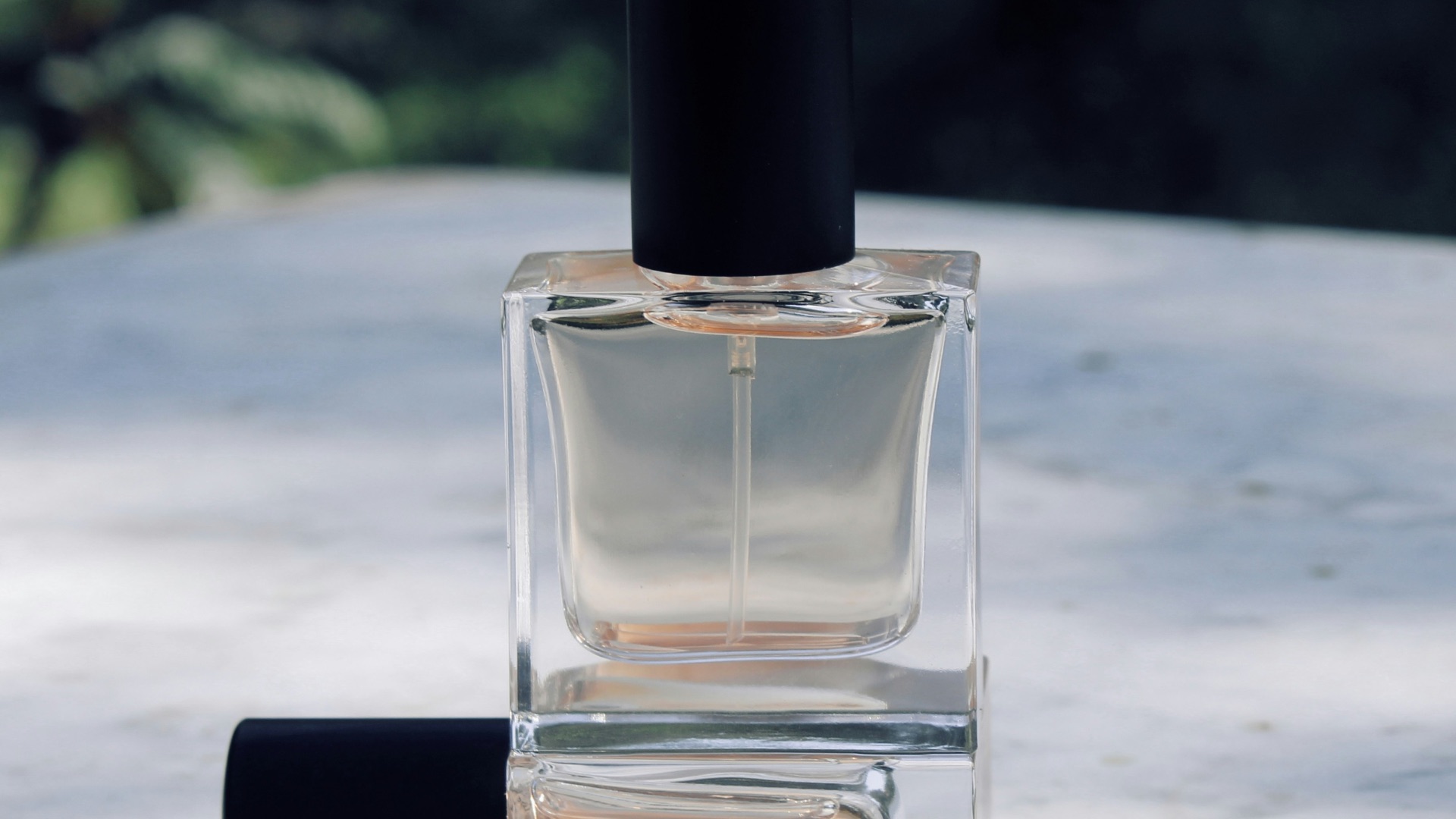 13. Porter un parfum que vous n'avez jamais essayé auparavant