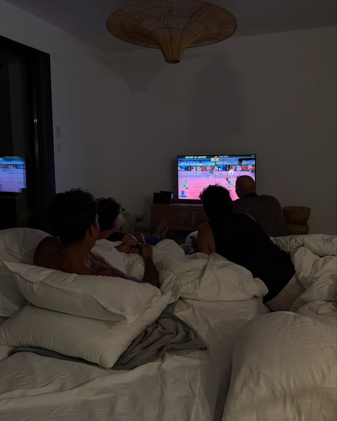Les gars jouent