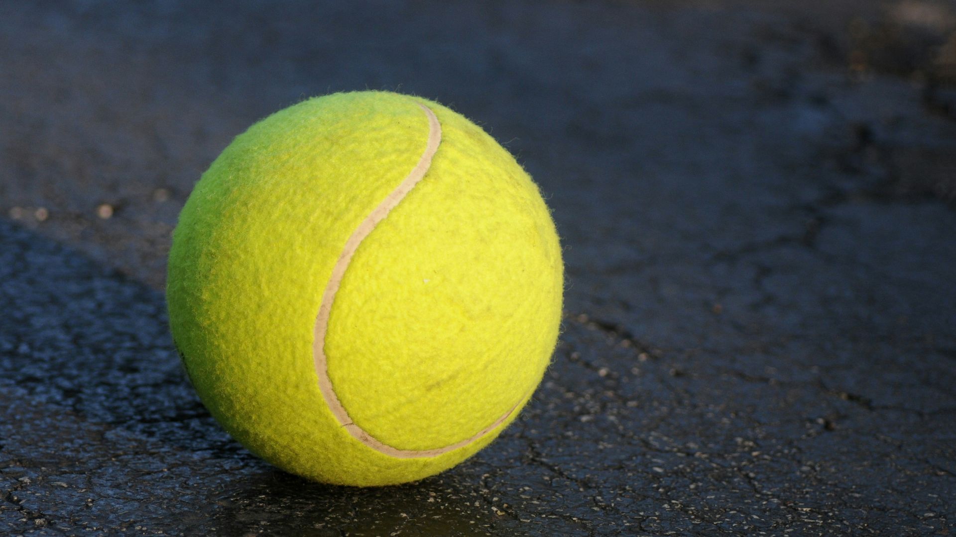 11. Balle de tennis