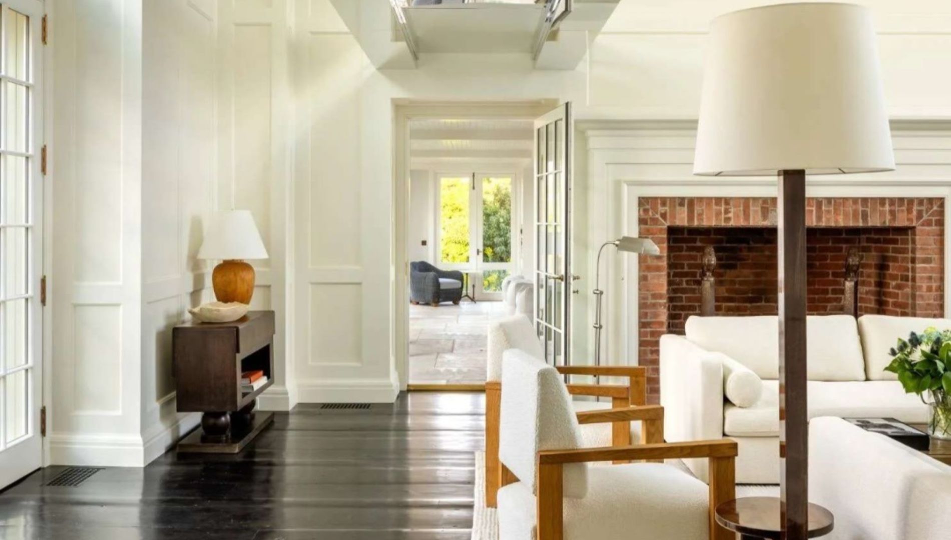 The Contemporary Living Room