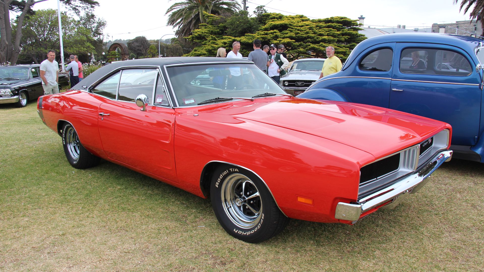 1. Dodge Charger R/T 426 Hemi de 1968
