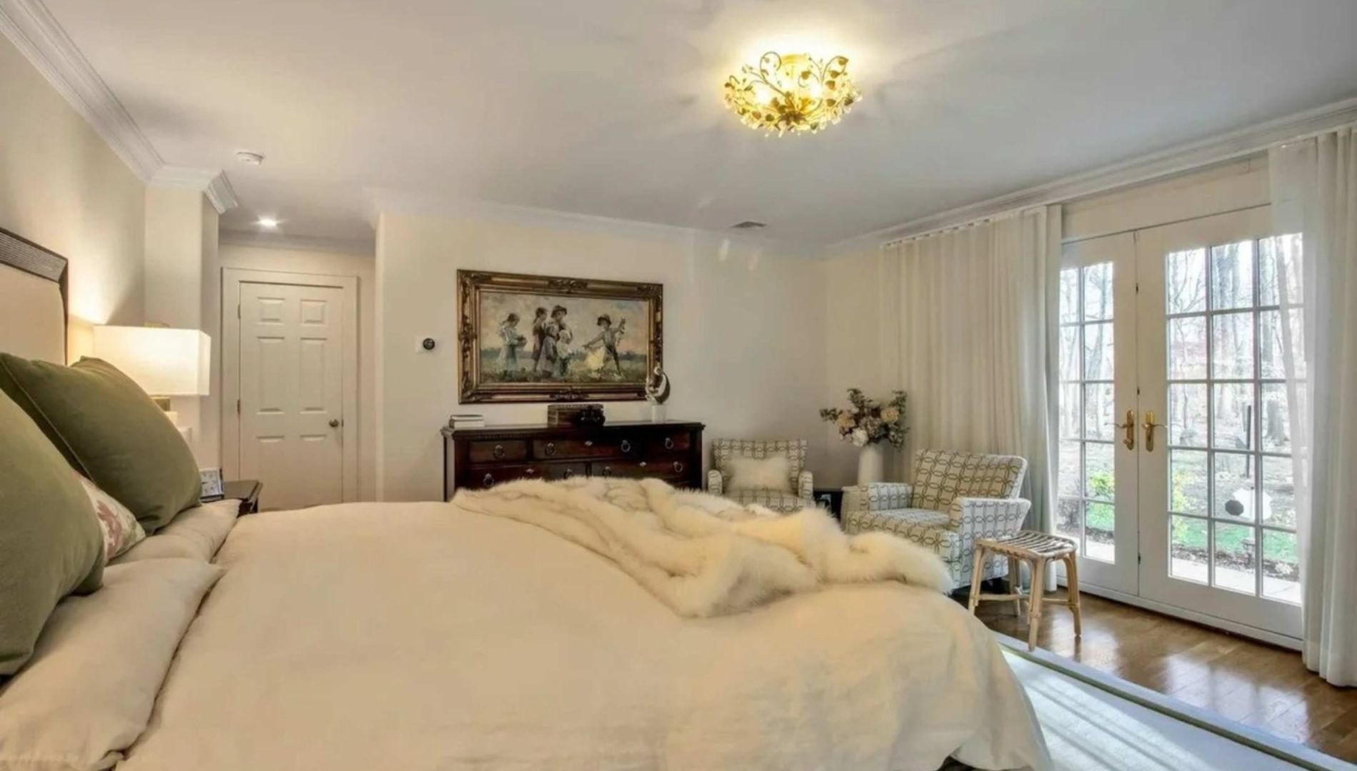 Master bedroom