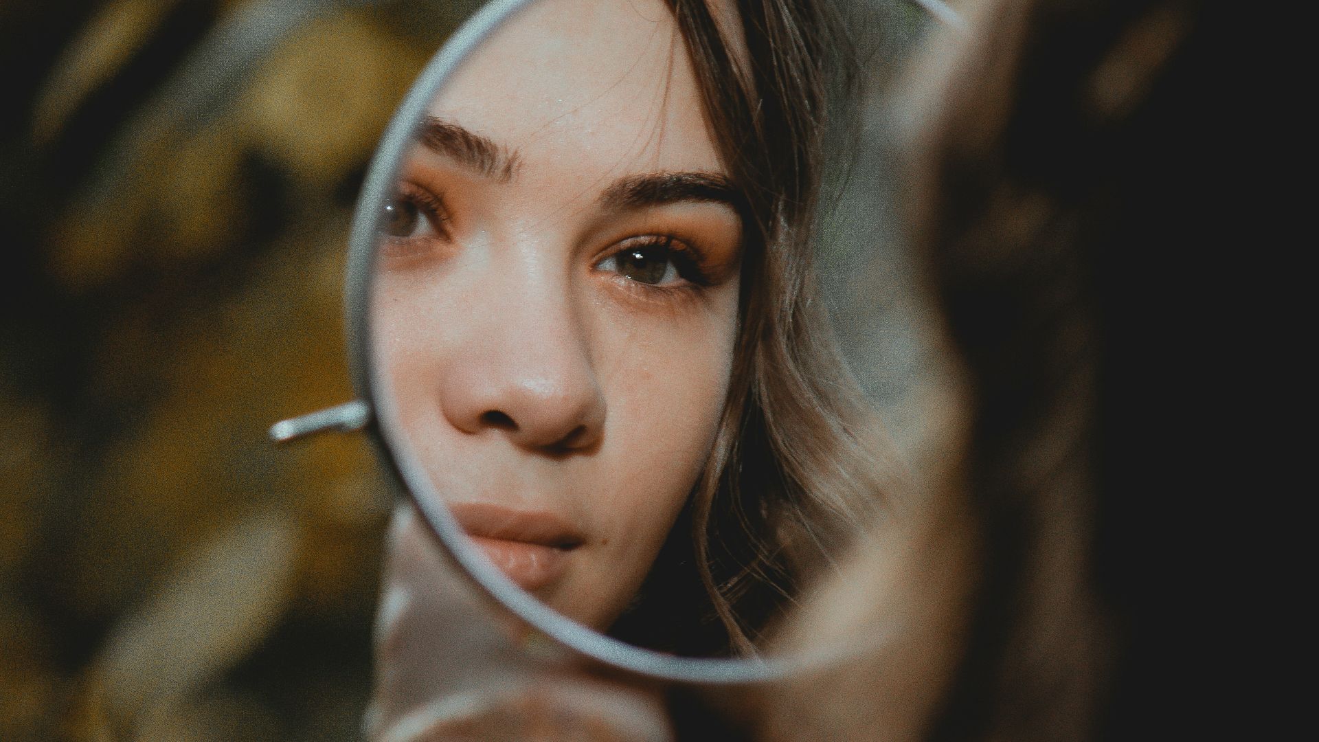 19. Se regarder dans le miroir