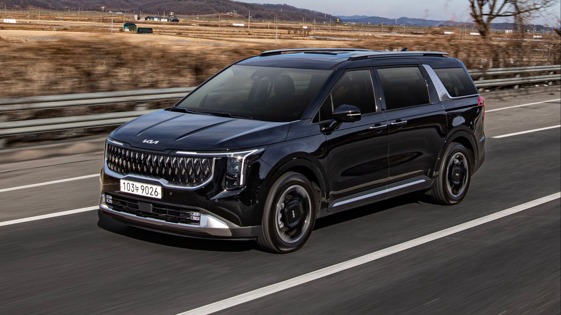 7. Kia Sedona (2015-2021)