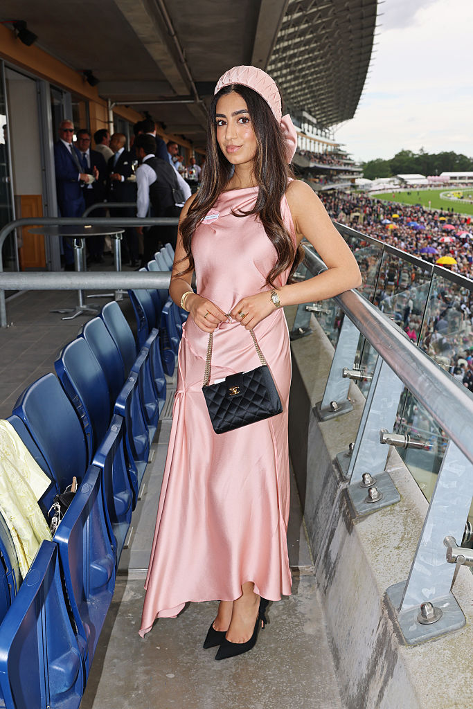Sian Gabari: Satin Rose
