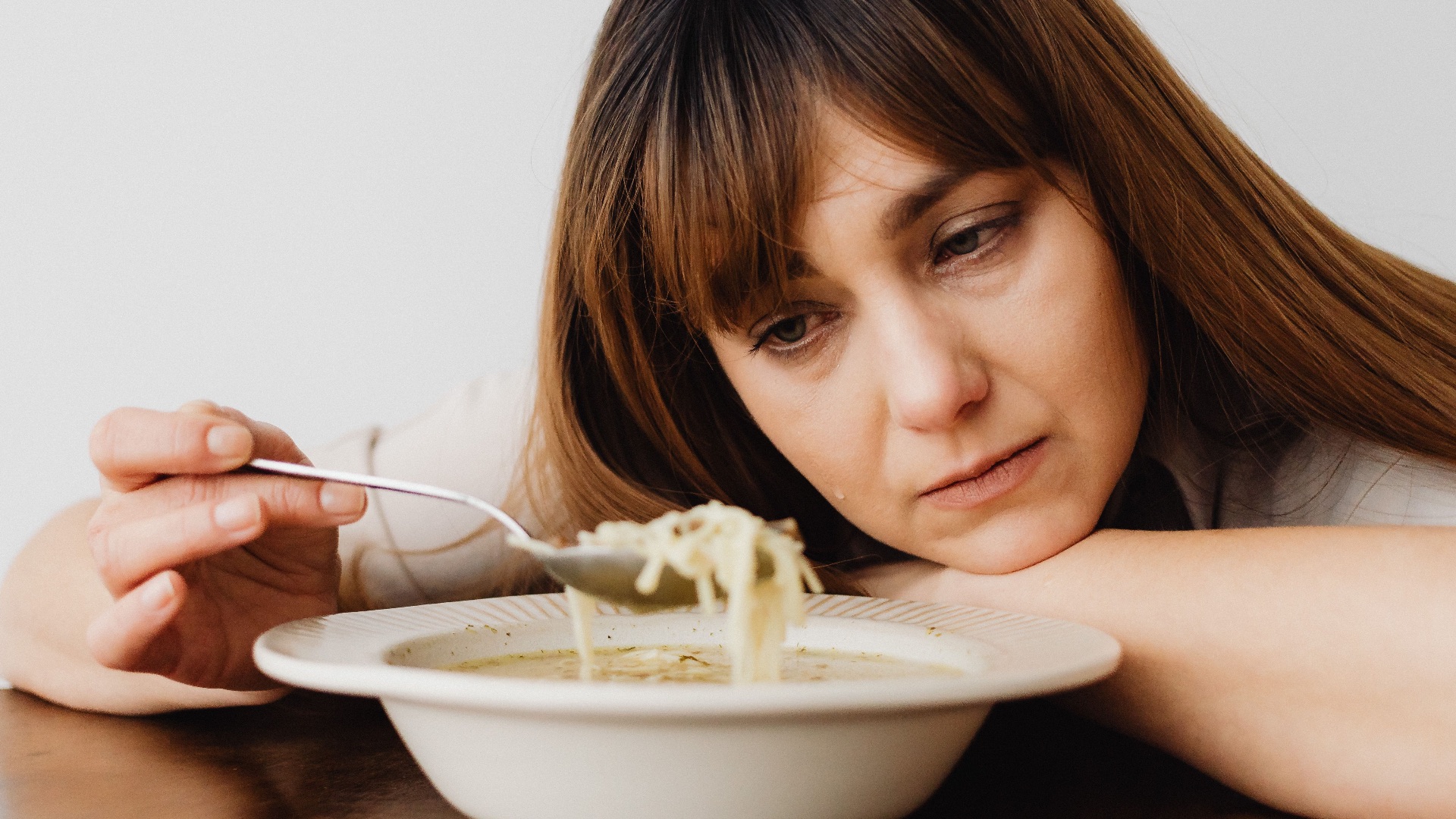 5. Vous avez des nausées après avoir mangé