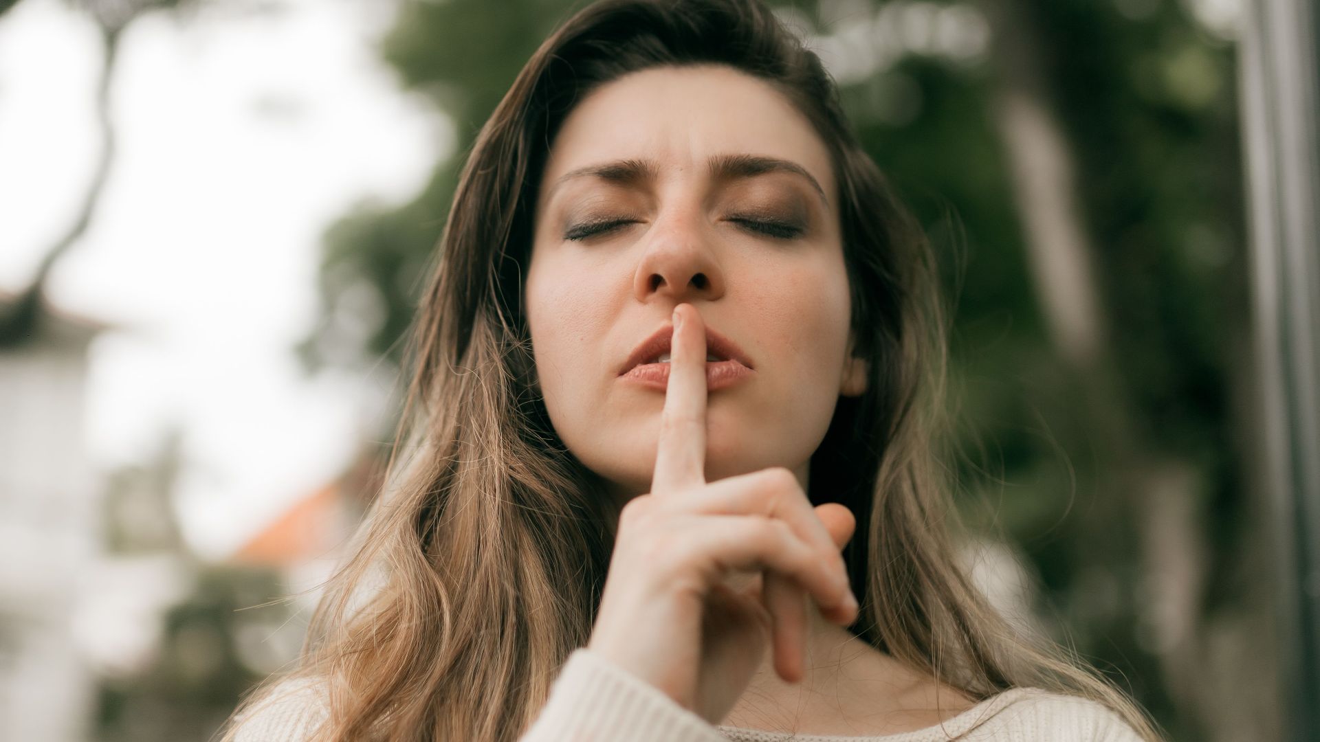5. Une personnalité discrète
