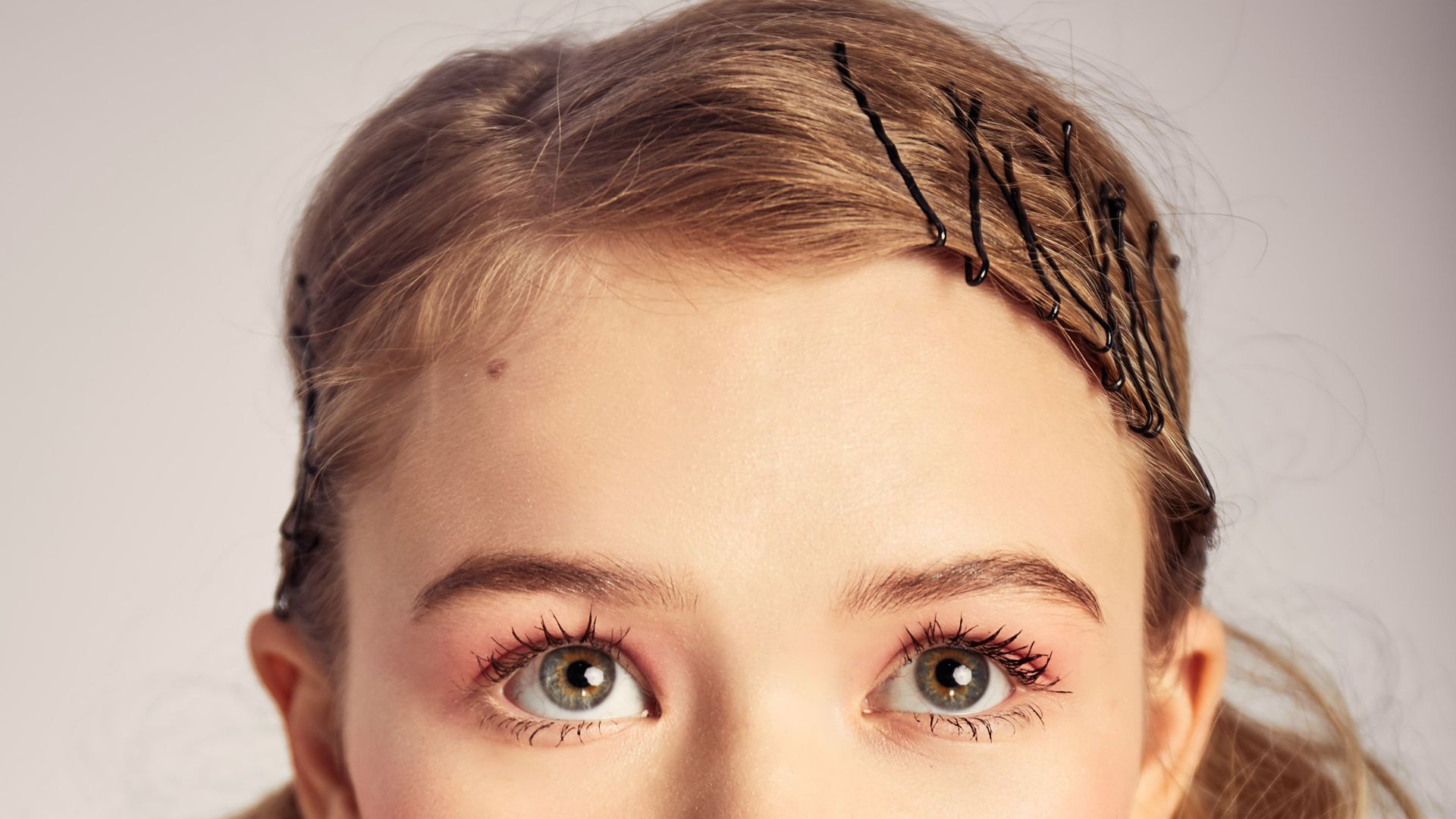 18. Utilisez des épingles à cheveux à des fins décoratives