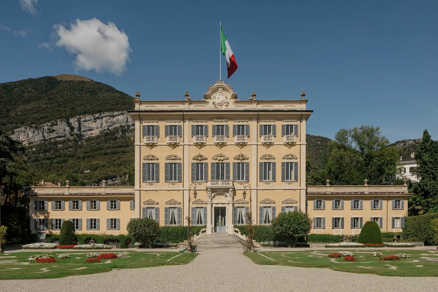 The facade